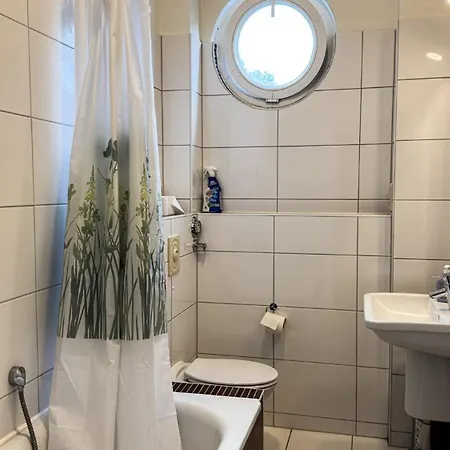 Ferienwohnung Haus Claudiusstrasse Hamburg Exterior foto